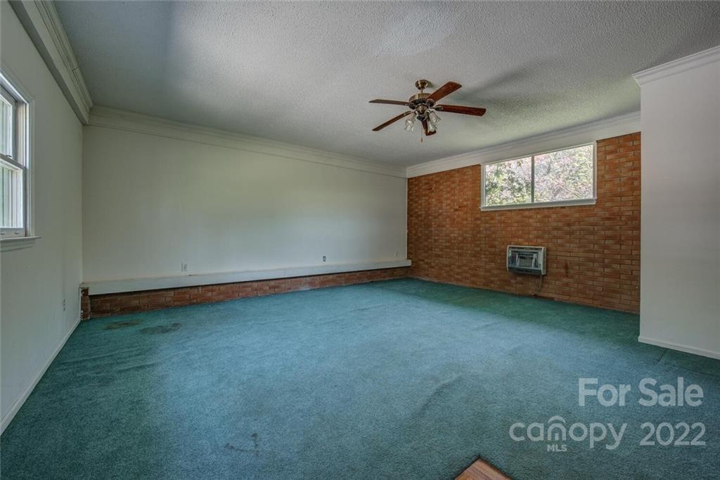 121 Airport Road Unit: 0