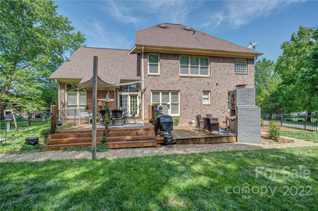 5079 Cramer Woods Drive Unit: BLK D lot 21