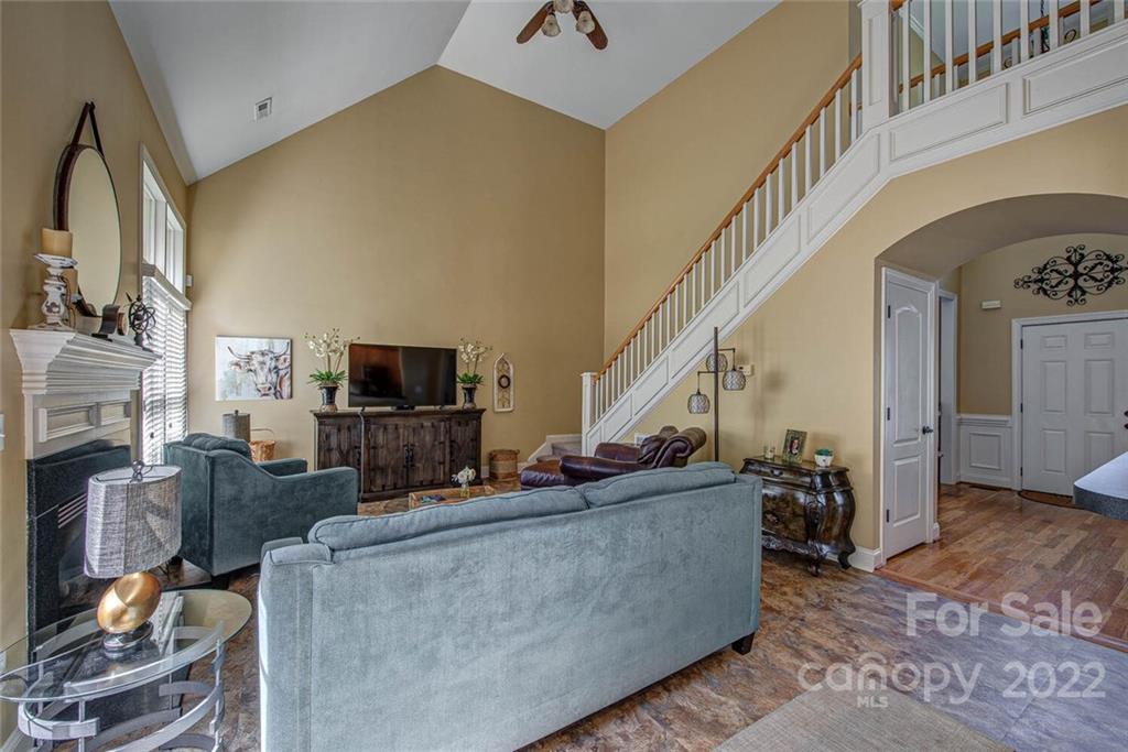 5079 Cramer Woods Drive Unit: BLK D lot 21