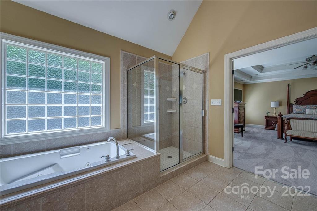 5079 Cramer Woods Drive Unit: BLK D lot 21