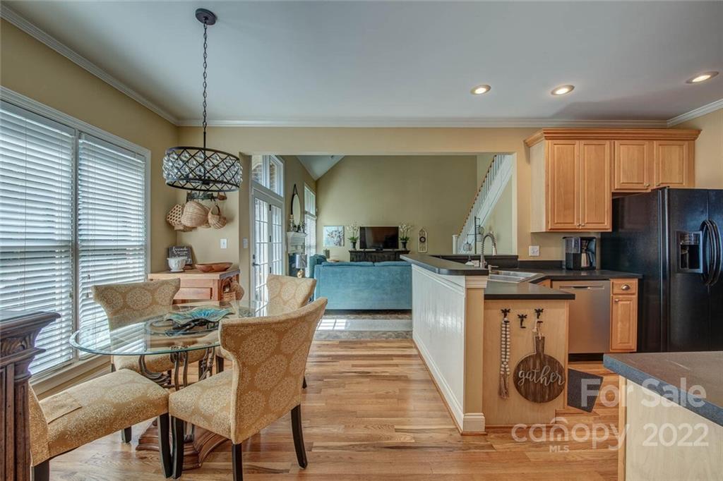 5079 Cramer Woods Drive Unit: BLK D lot 21