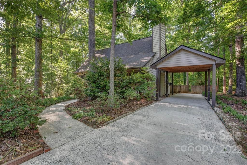 401 Saddlewood Drive