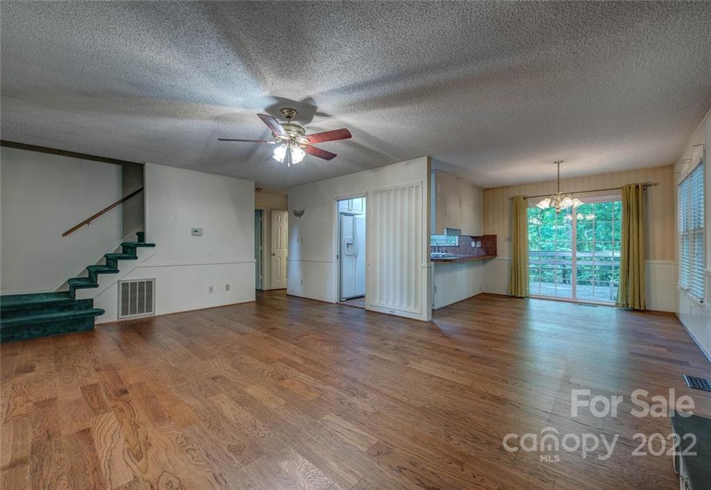 401 Saddlewood Drive