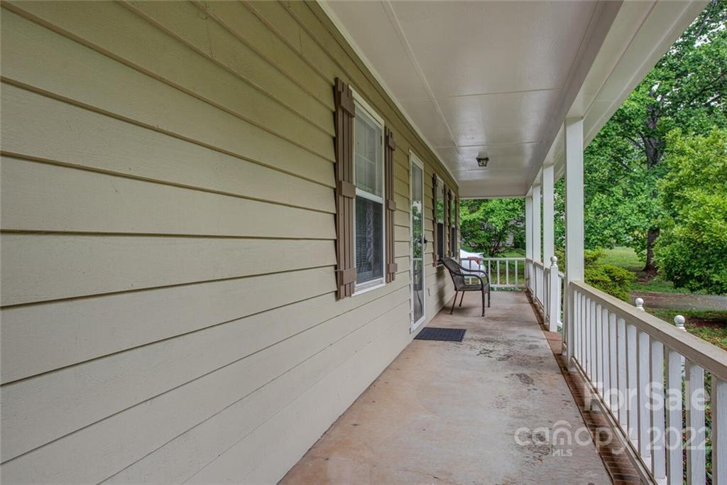 4725 Country Meadows Drive