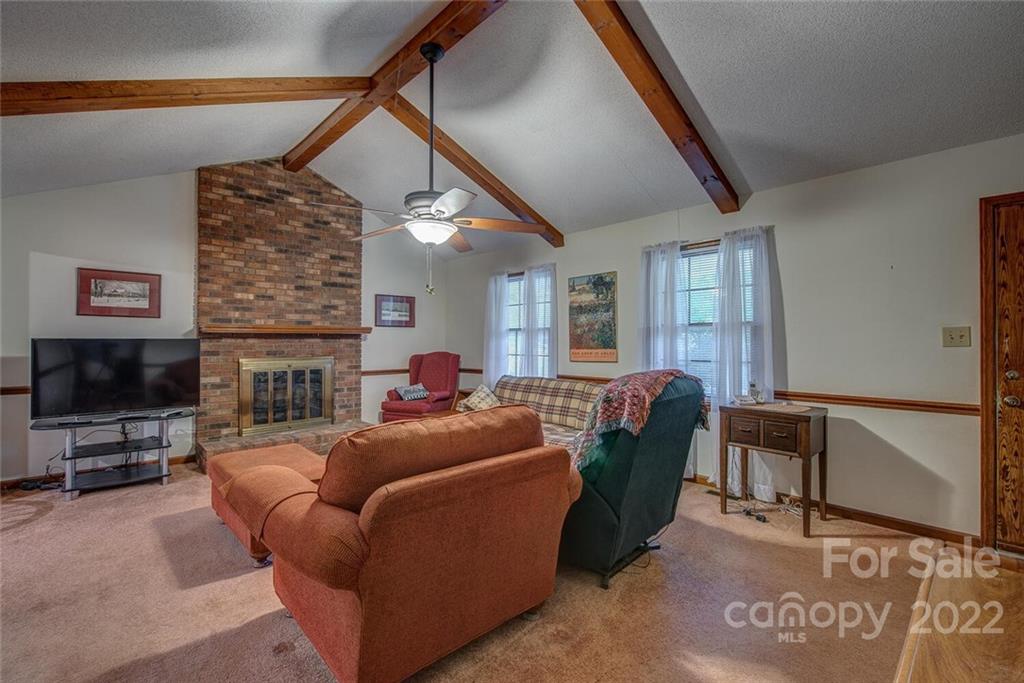 4725 Country Meadows Drive