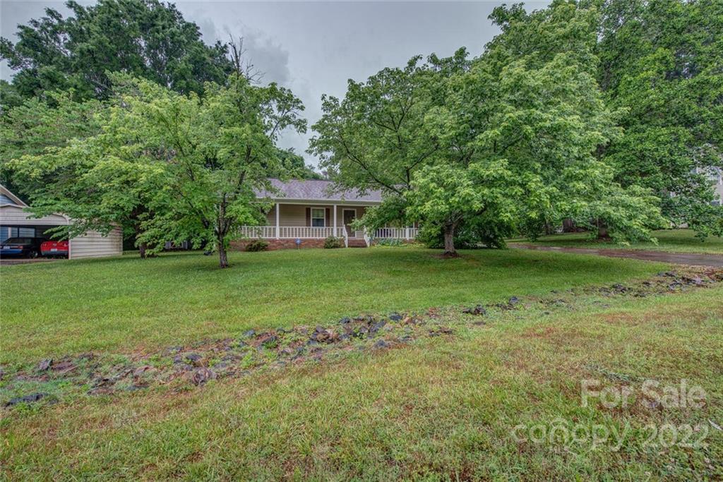 4725 Country Meadows Drive