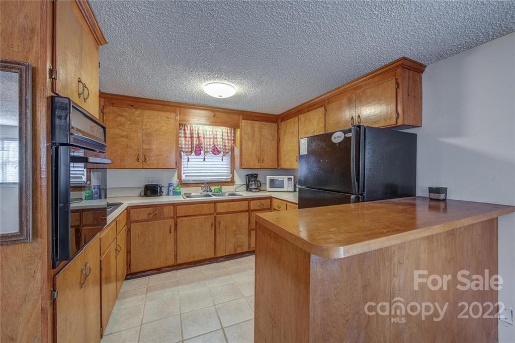 118 Fisherman Cove Road