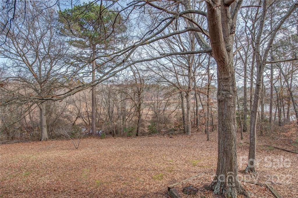 118 Fisherman Cove Road