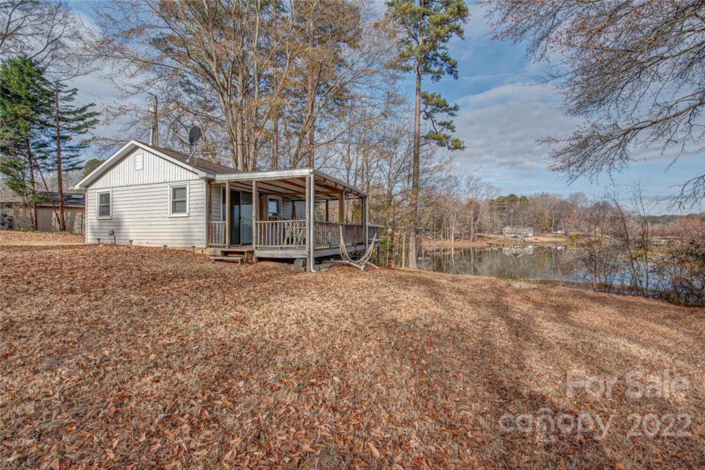 118 Fisherman Cove Road