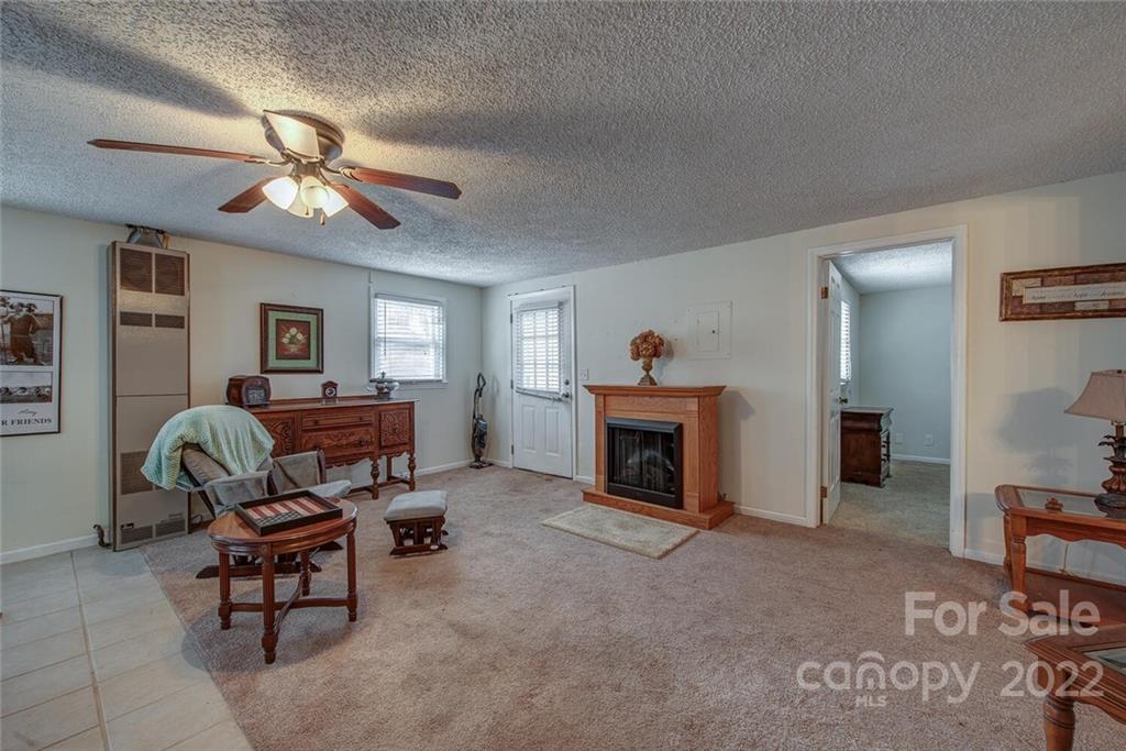 118 Fisherman Cove Road