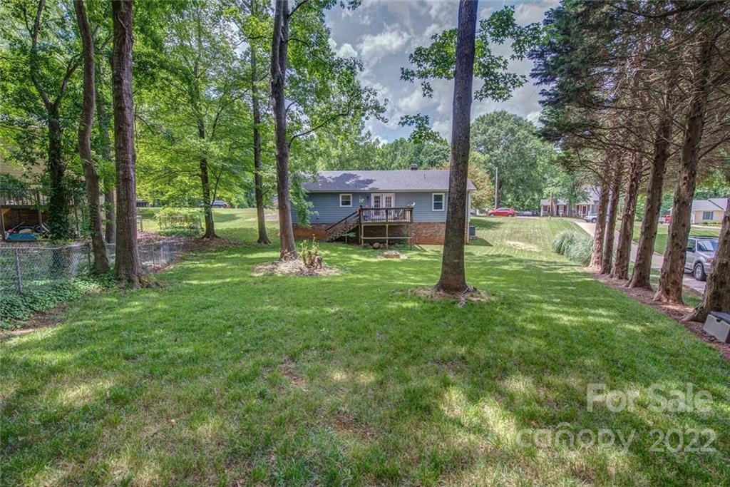 2330 Autumnwood Trail