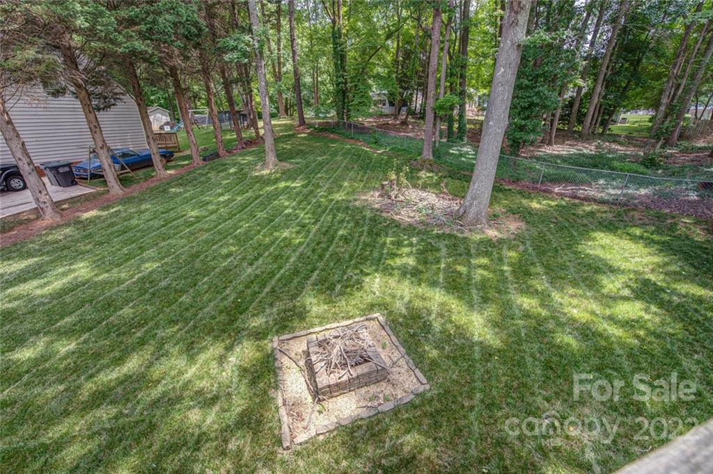 2330 Autumnwood Trail