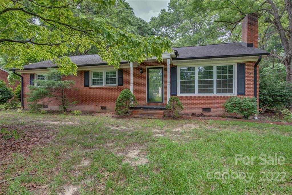 2114 Linwood Road