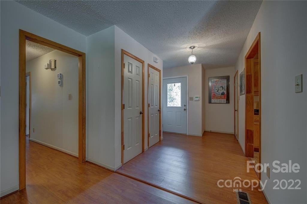 509 Shadow View Drive