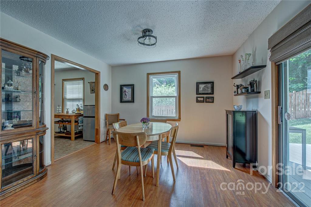 509 Shadow View Drive