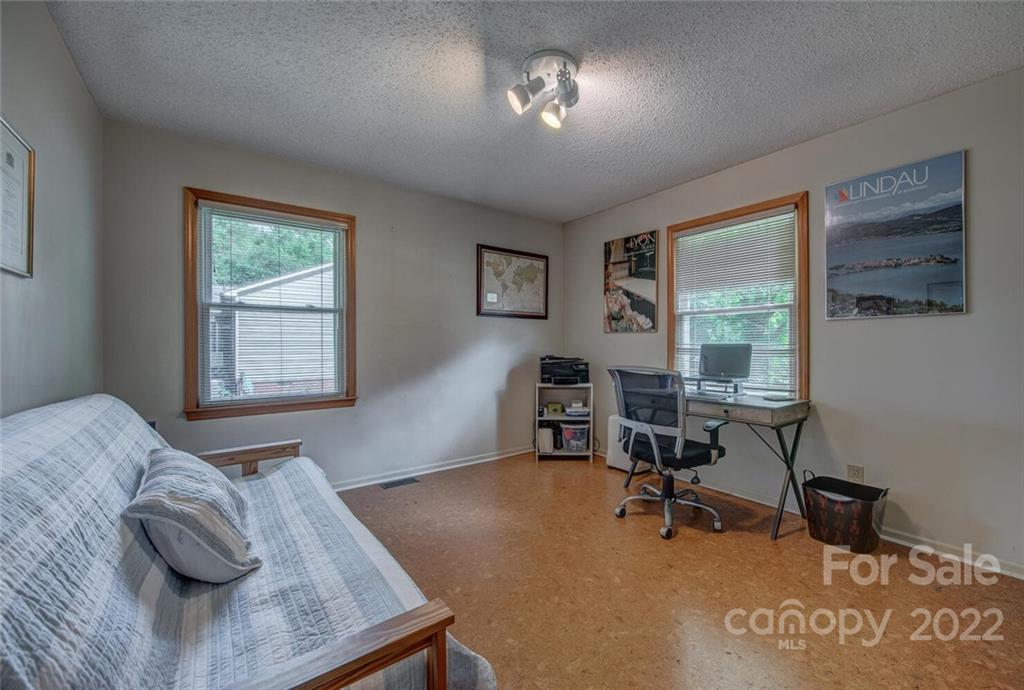 509 Shadow View Drive