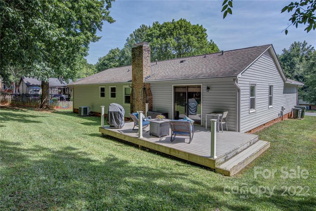 509 Shadow View Drive