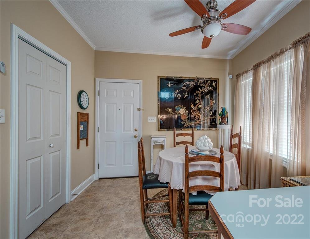 2122 Pinefield Court