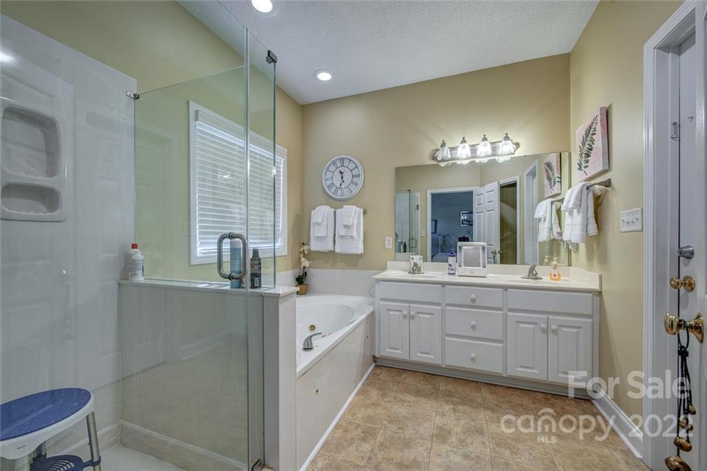 2122 Pinefield Court