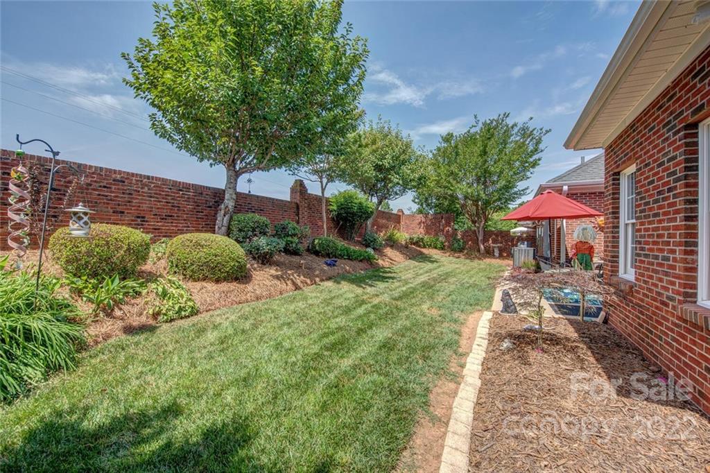 2122 Pinefield Court