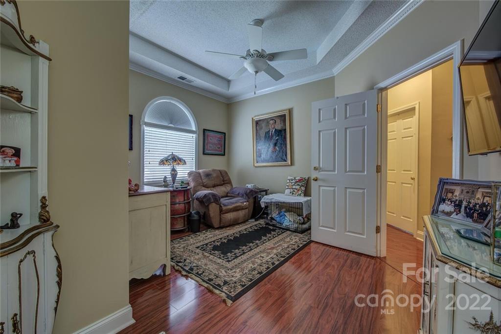 2122 Pinefield Court