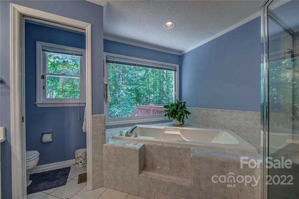2349 Maria Lynn Court