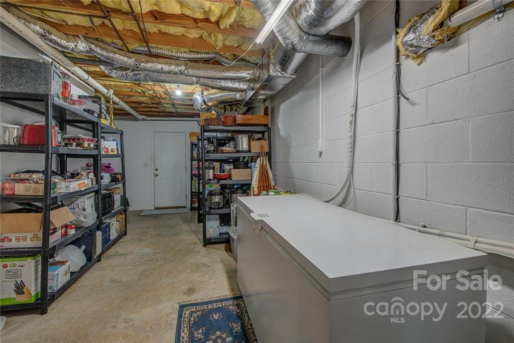 2349 Maria Lynn Court