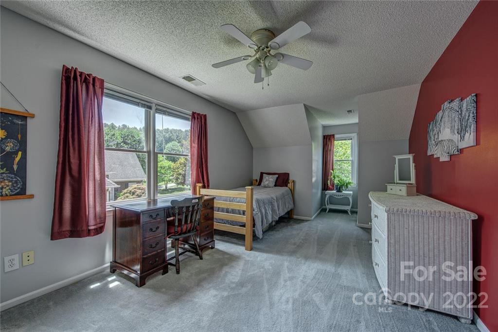 2349 Maria Lynn Court