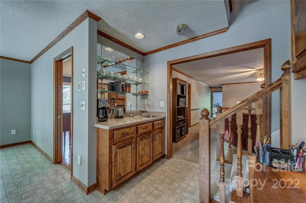 2349 Maria Lynn Court