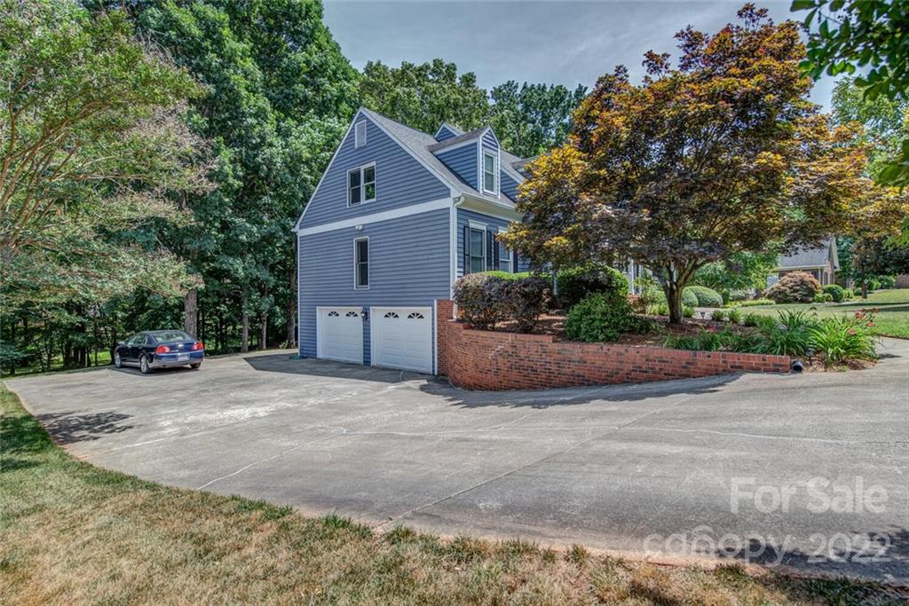 2349 Maria Lynn Court