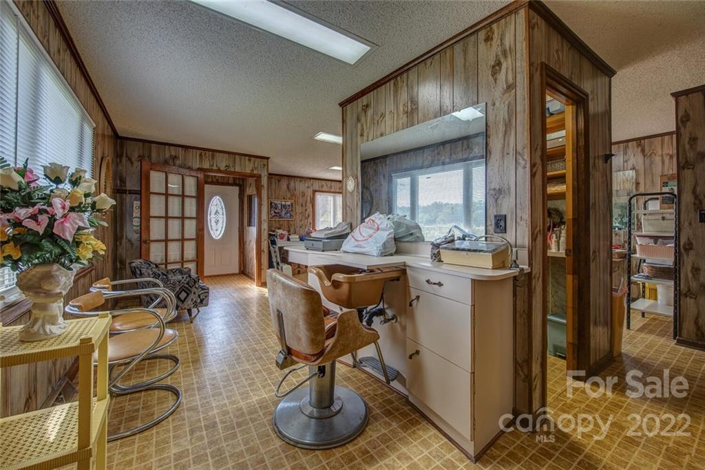 6235 Dallas Cherryville Highway
