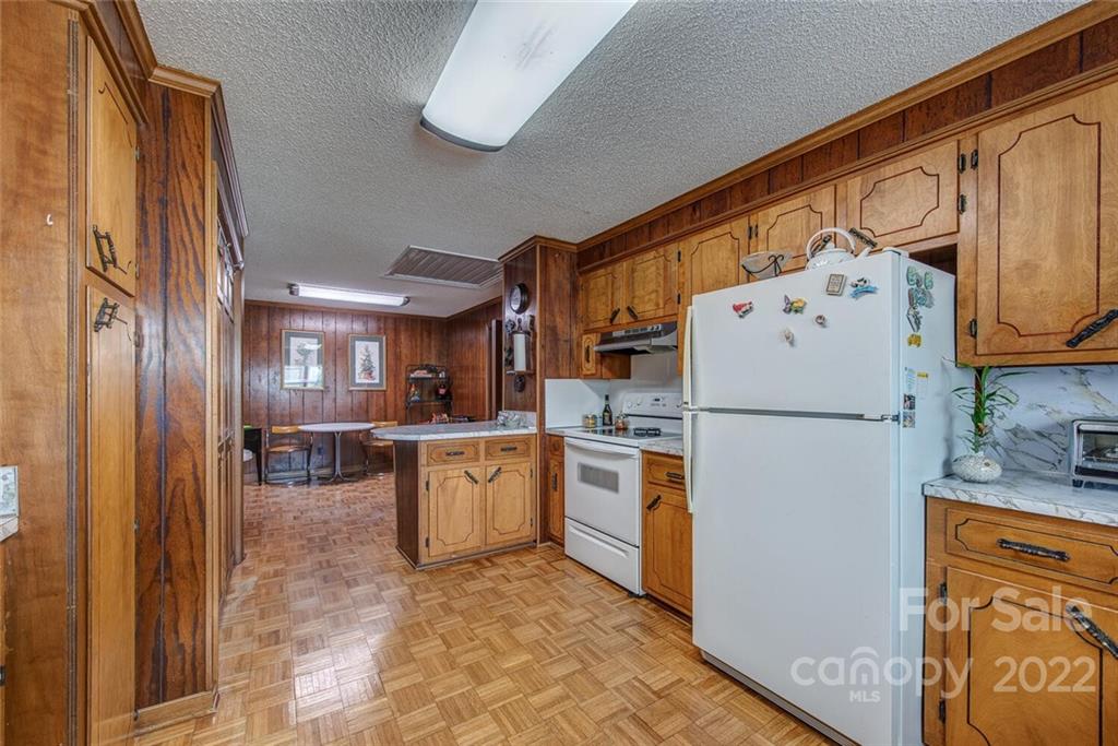 6235 Dallas Cherryville Highway