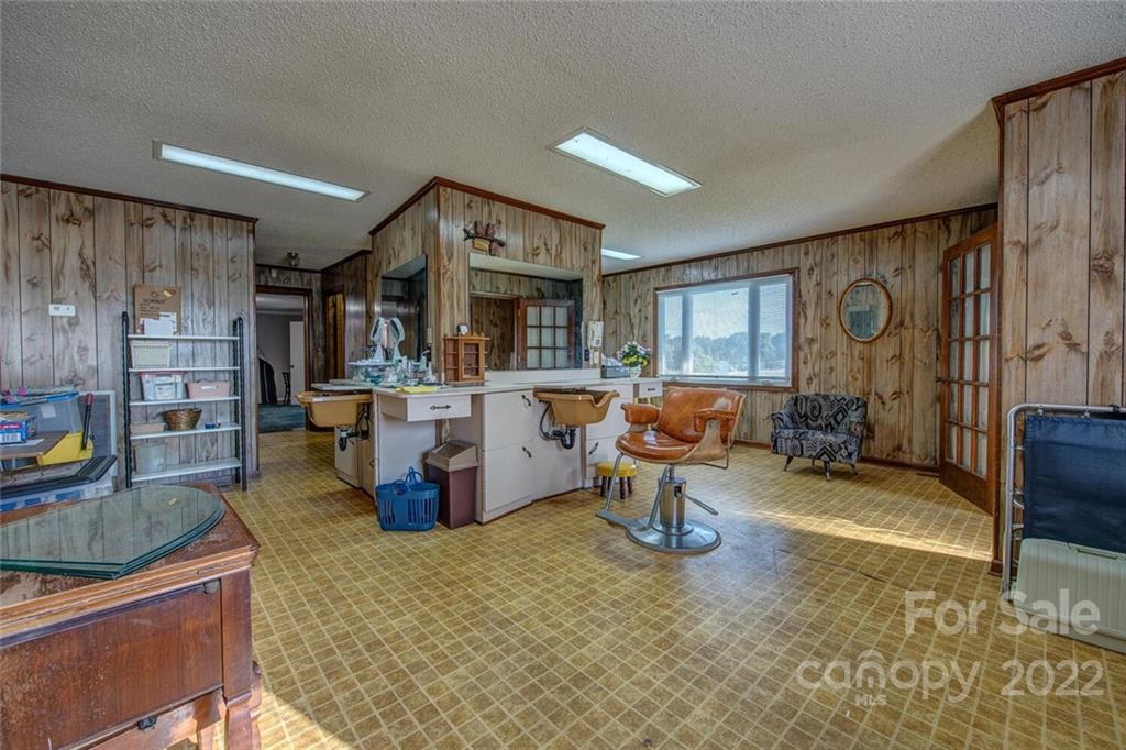 6235 Dallas Cherryville Highway