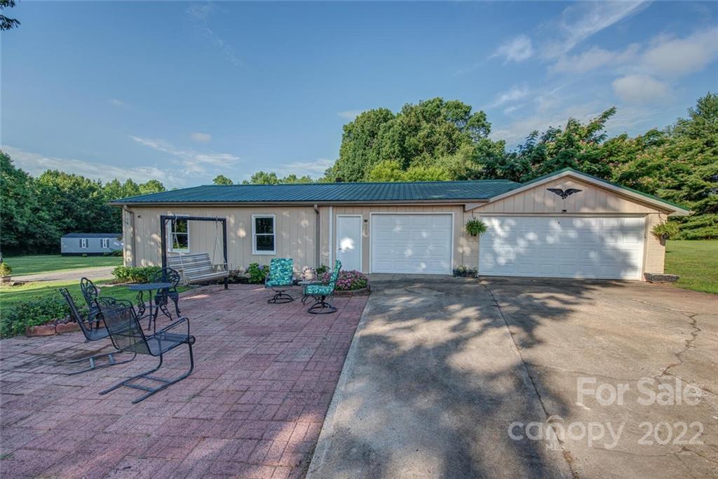 6235 Dallas Cherryville Highway