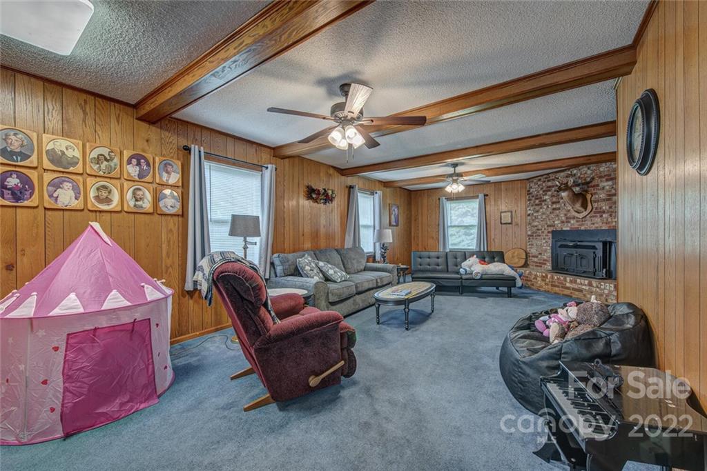 6235 Dallas Cherryville Highway