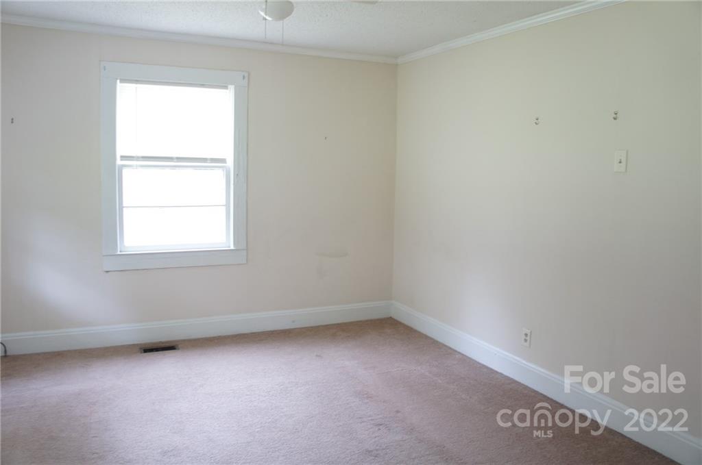 109 & 111 S Oak Street