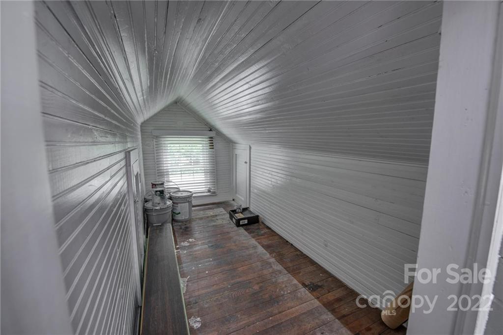 2433 Puetts Chapel Road