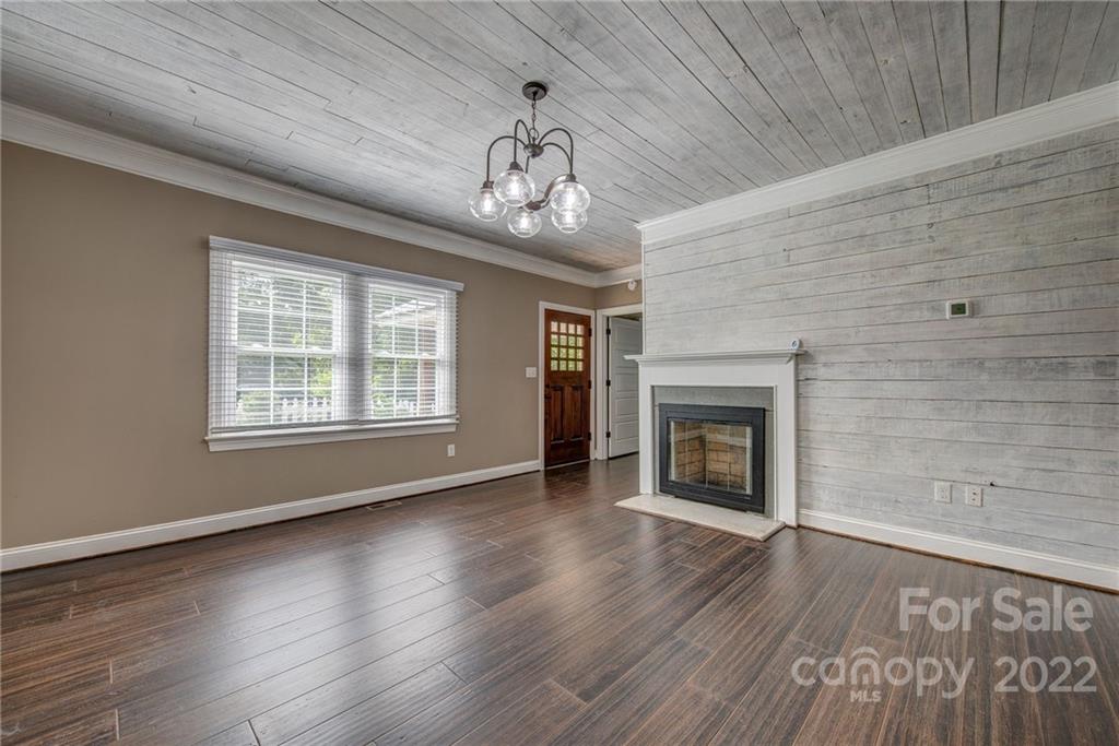 2433 Puetts Chapel Road