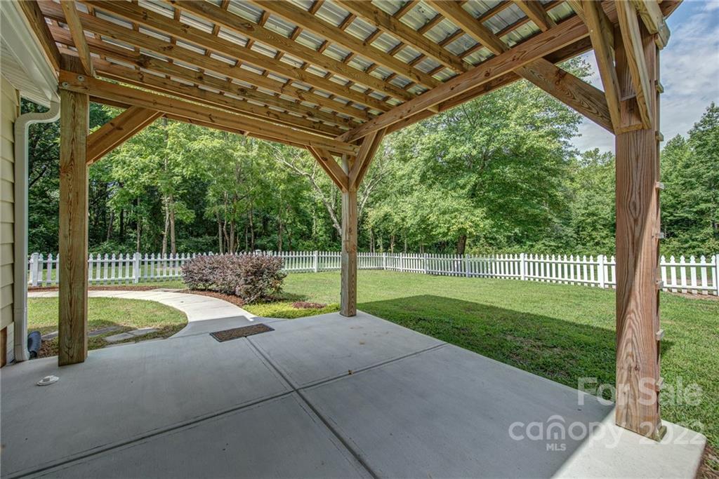 2433 Puetts Chapel Road