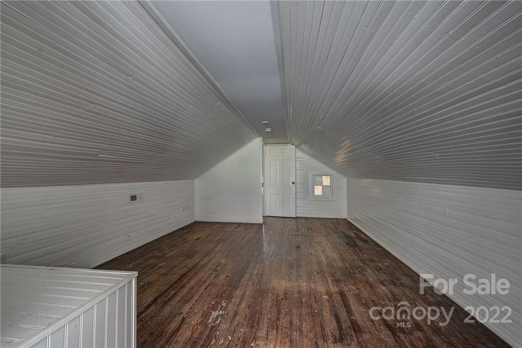 2433 Puetts Chapel Road