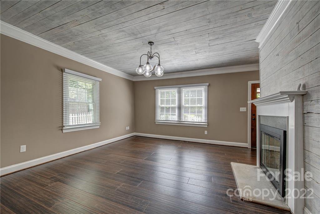 2433 Puetts Chapel Road