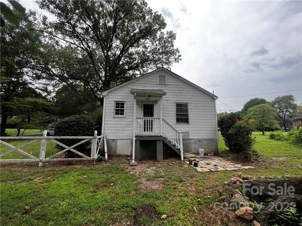2317 Armstrong Park Drive