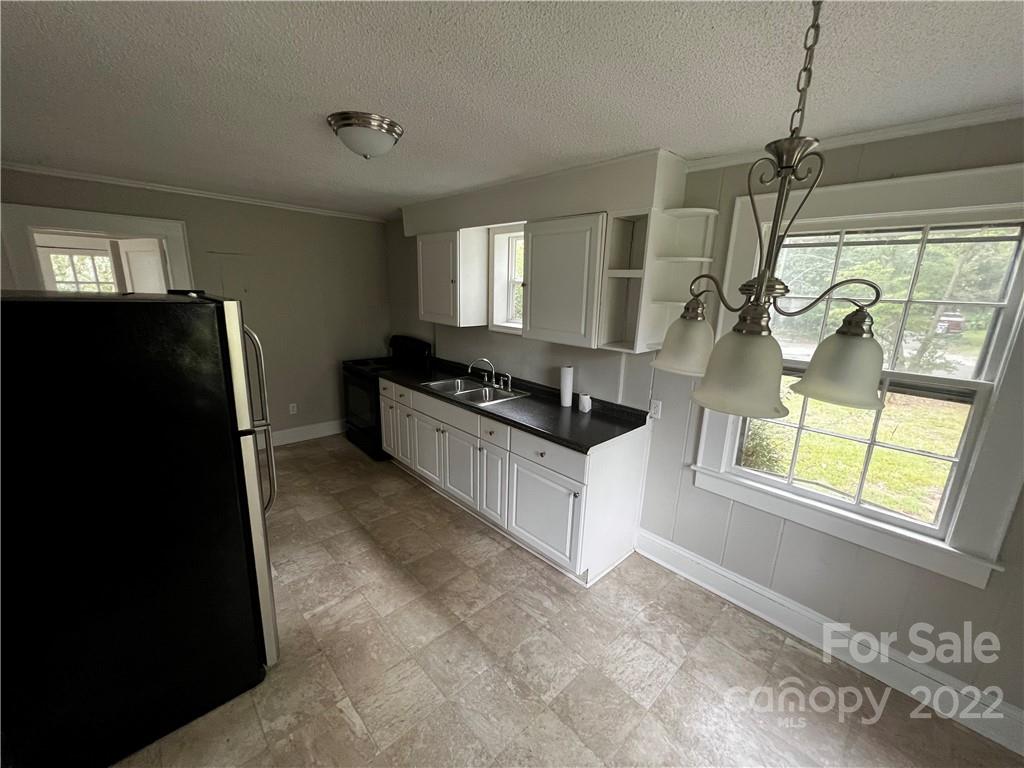2317 Armstrong Park Drive