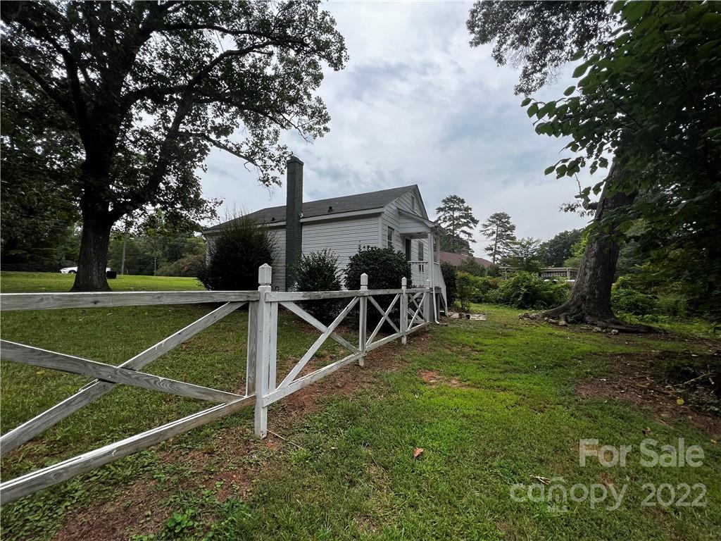 2317 Armstrong Park Drive