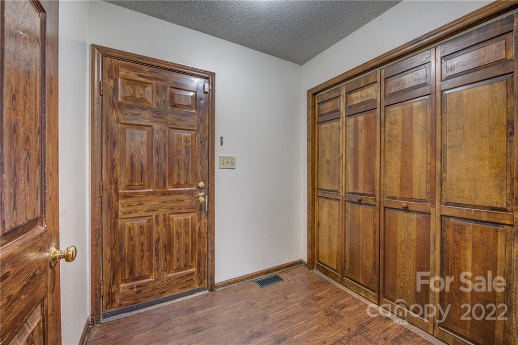 112 Louisbourg Court