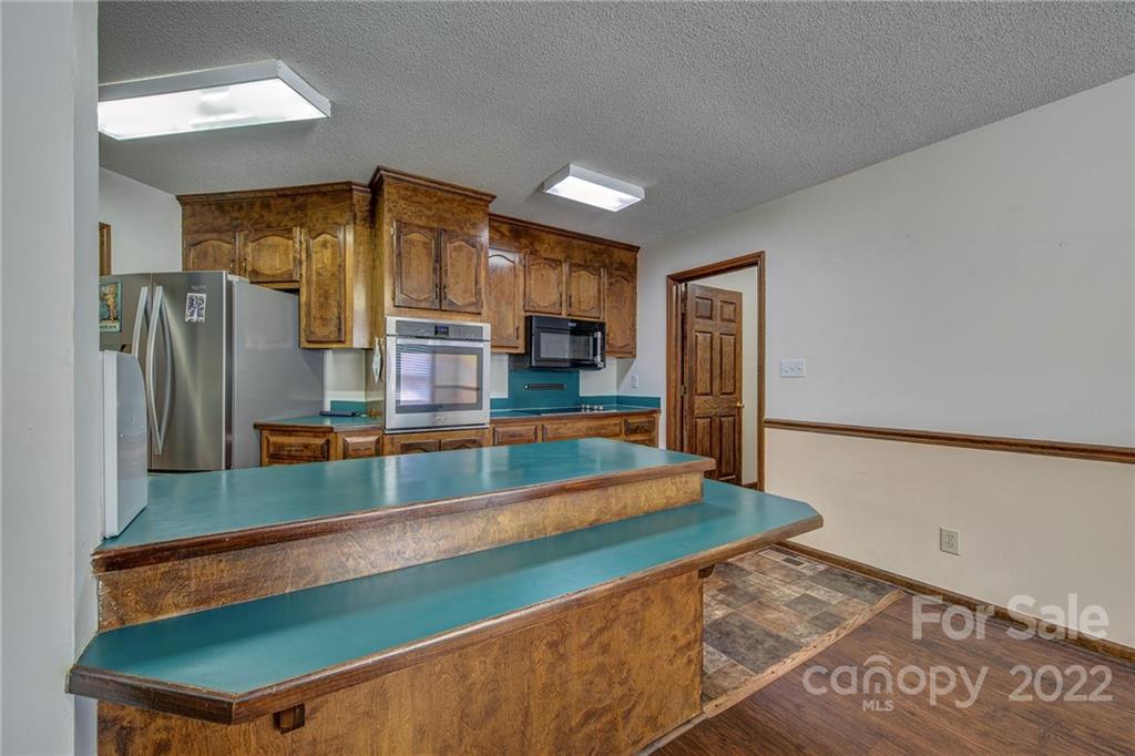 112 Louisbourg Court