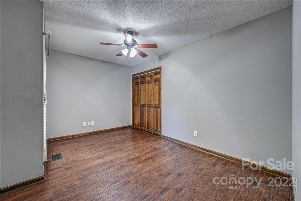 112 Louisbourg Court