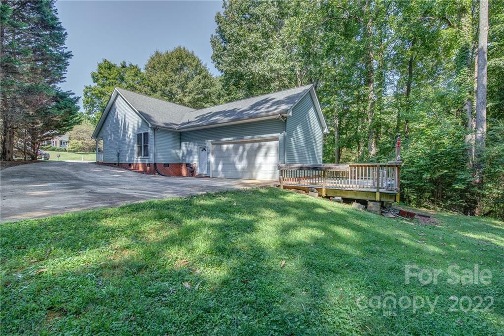 112 Louisbourg Court