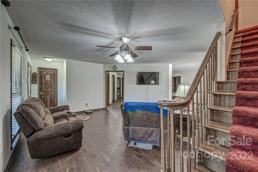 112 Louisbourg Court