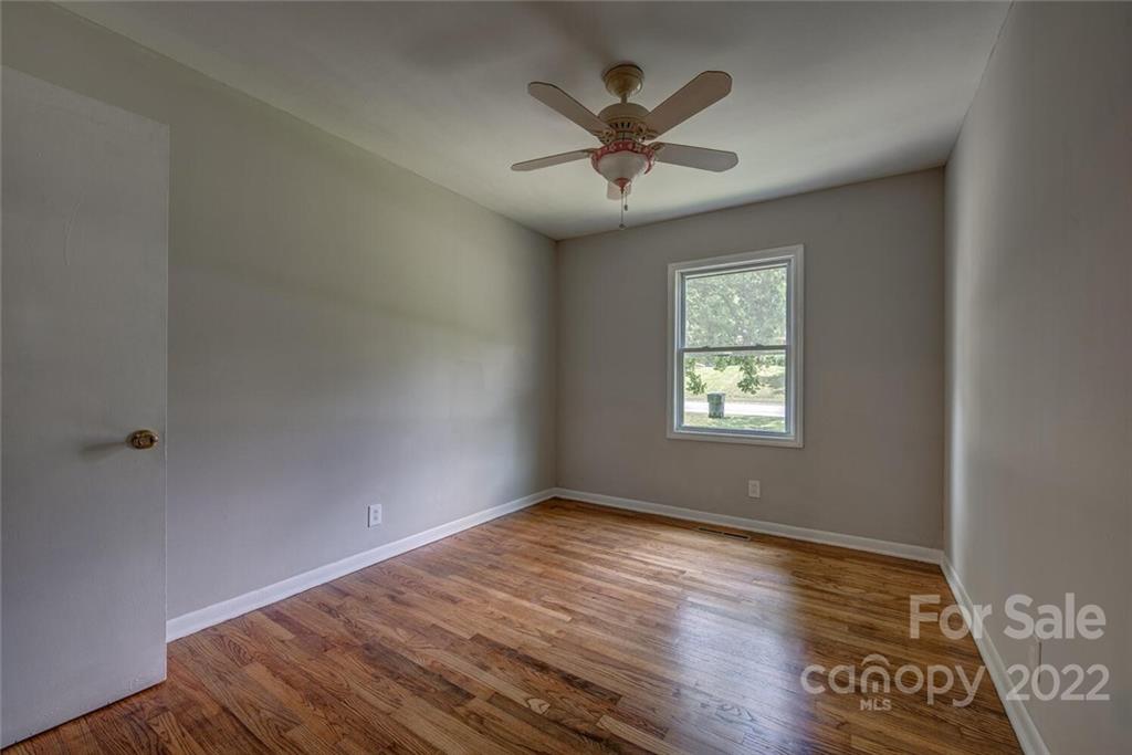 997 Green Circle Drive
